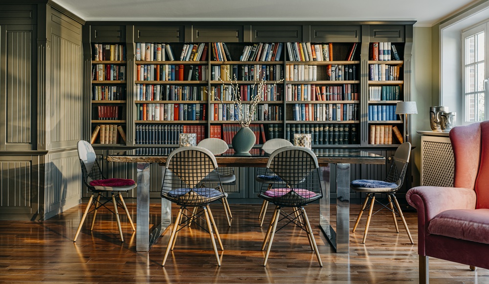 3-landhaus-stricker-bibliothek