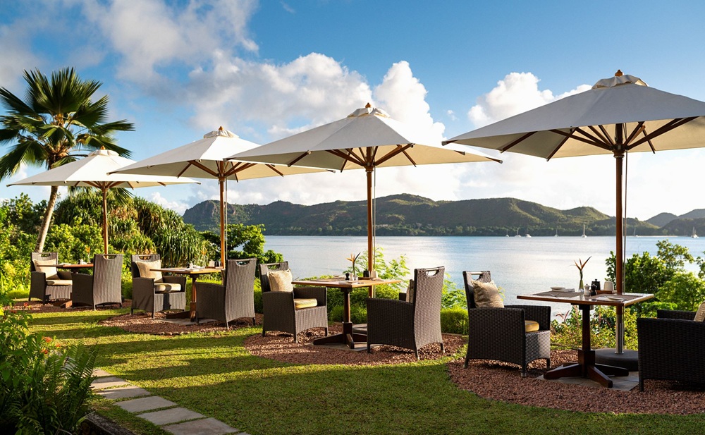 3_Raffles_Seychelles_Breakfast_Location