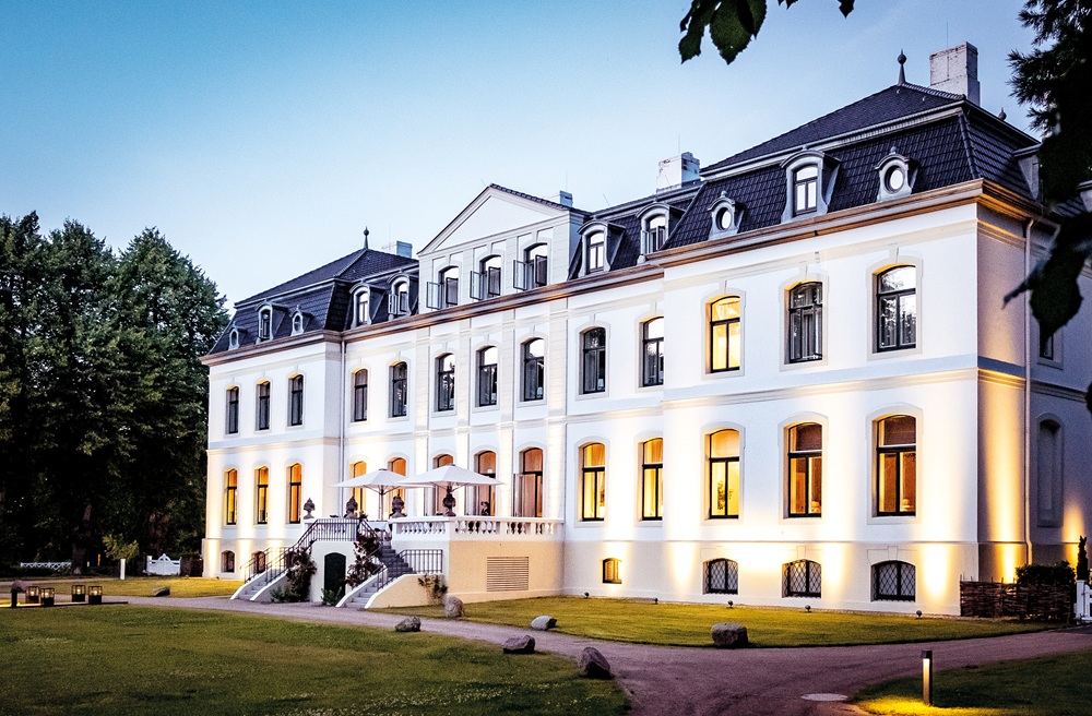 3_weissenhaus-schloss