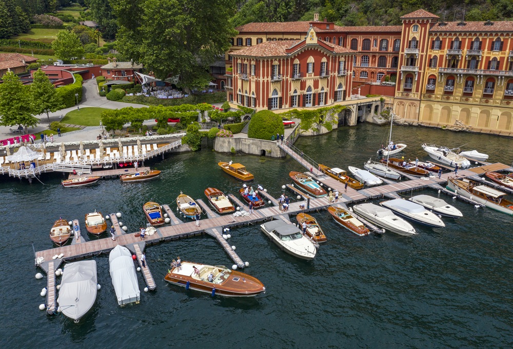 Villa d'Este Style vintage yachting, general view