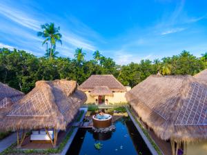 Emerald_Maldives_Spa_Jacuzzi_©r.patti