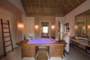 Emerald_Maldives_Spa_Treatment_©r.patti